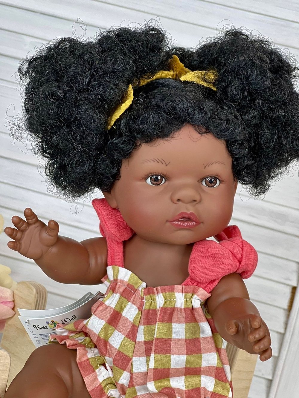 Кукла Nines виниловая 37см JOY (3074K)