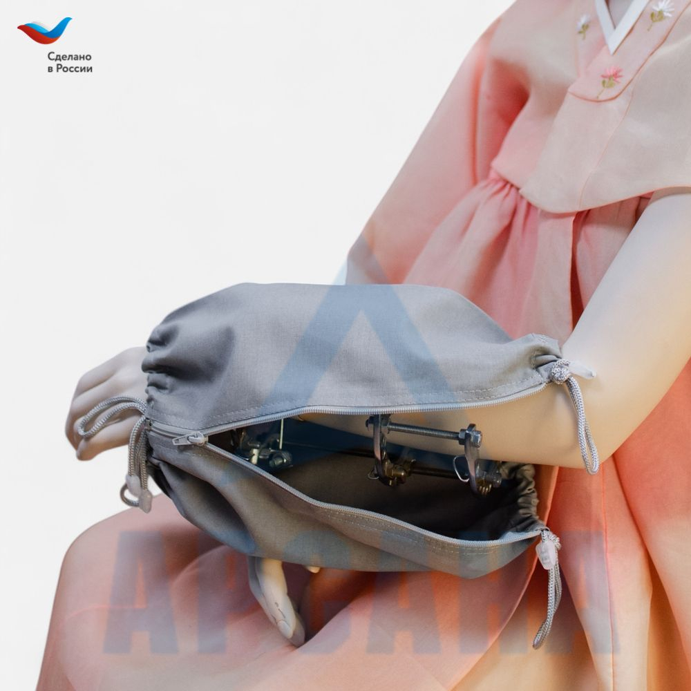 Чехол с открытой кистью на аппарат Илизарова. Ткань Бязь. Цвет изделия -серый, молния серая. Размер PPO 4