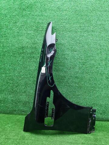 Крыло переднее правое Genesis G90 (2018-2022)