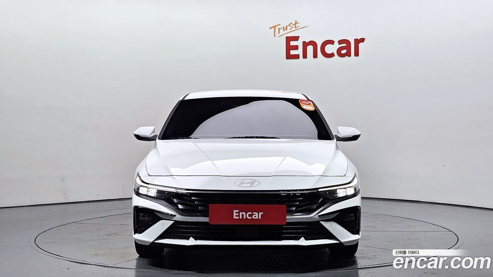 Hyundai The New Avante (CN7) 1.6 (11.2023)