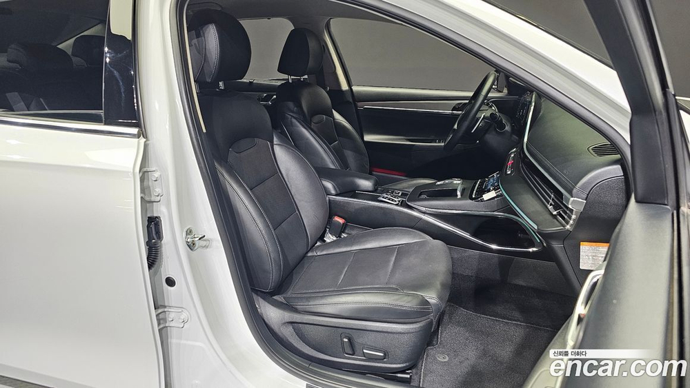 Hyundai The New Grandeur (Azera) IG Hybrid LeBlanc (06.2022)