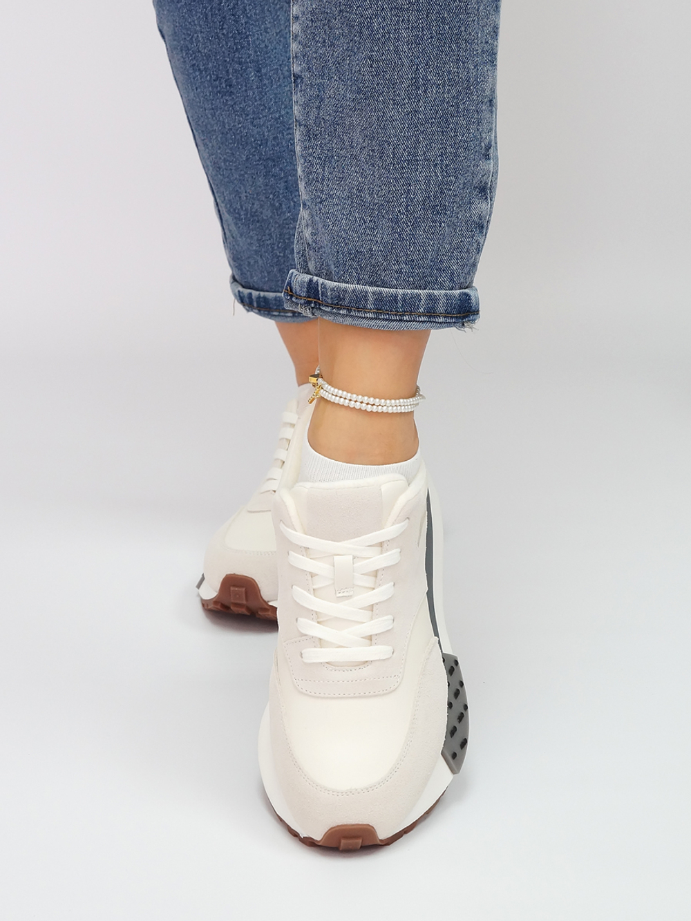 Кроссовки женские демисезонные