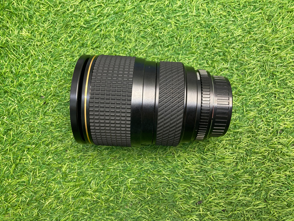 Tokina AF 28-70mm 2.8 AT-X PRO