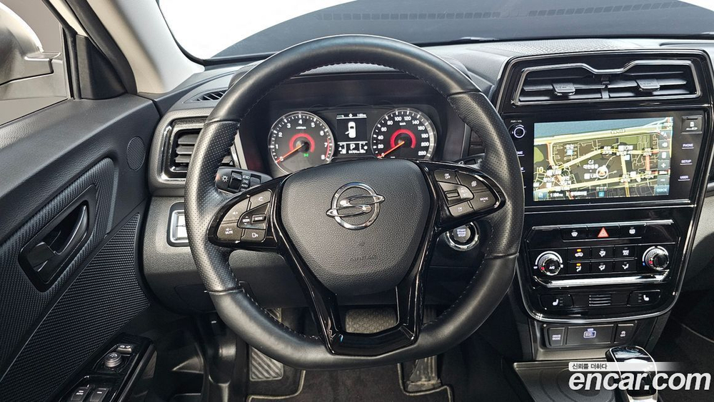 KG Mobility (Ssangyong) Very New Tivoli Бензин 1.5 2WD (11.2020)