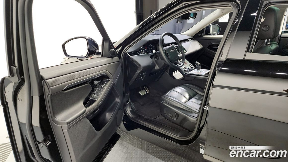 Land Rover Range Rover Evoque 2 Generation D150 S (11.2019)