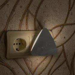 DTL-320 Треугольник-White-Sensor Светильник-ночник. С фотосенсором день-ночь. Белый. ТМ Uniel