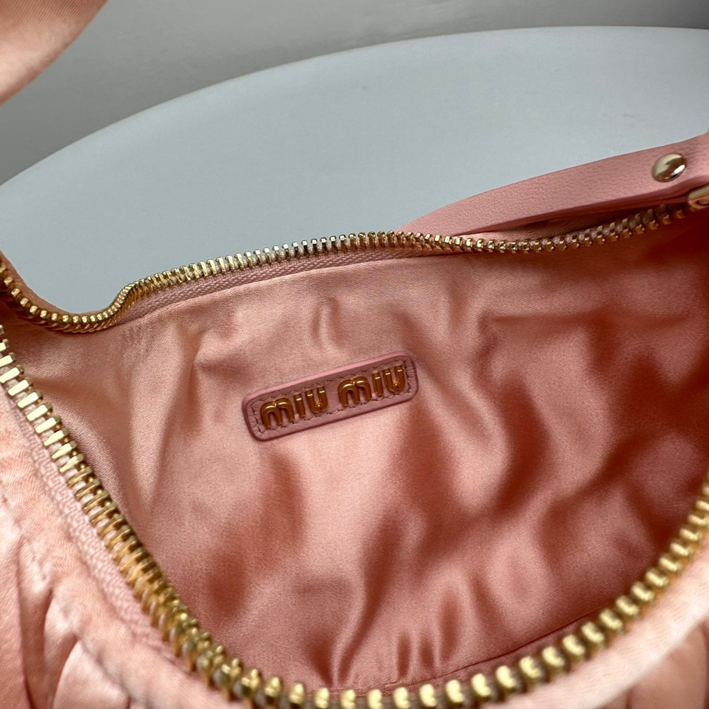Miu Miu Wander Hobo Bag 20 cm