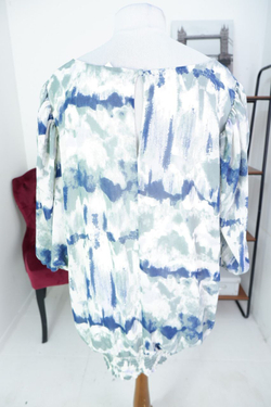 Блузка с акварельным принтом 60 размер