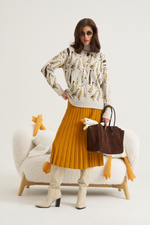 Джемпер бежевый с принтом