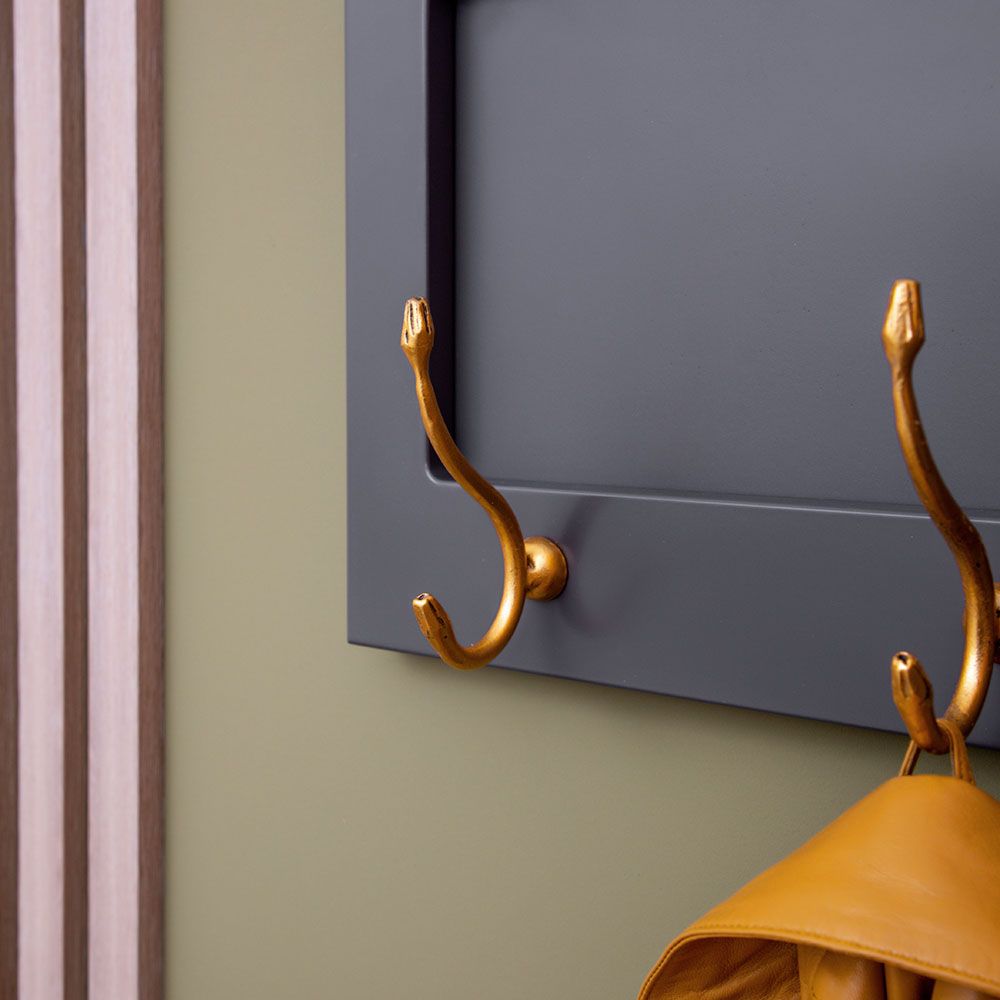 Вешалка настенная Арт Серая