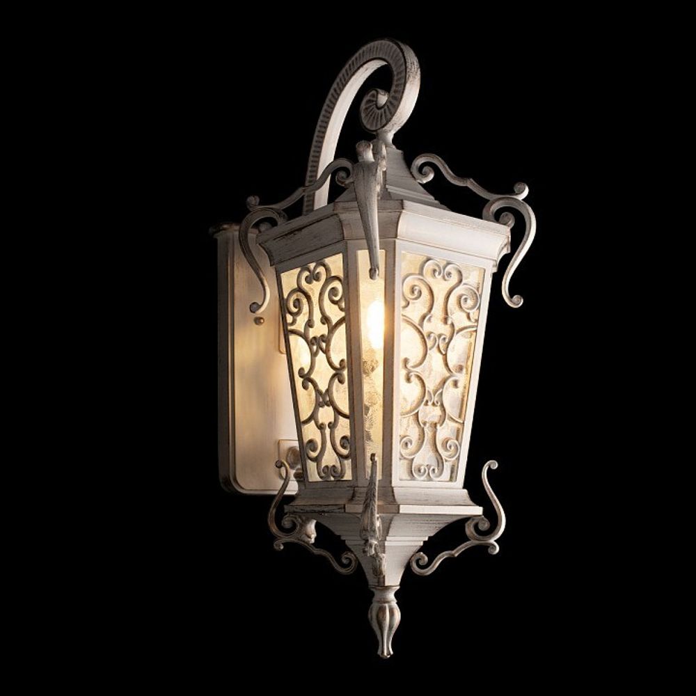 Светильник на штанге Loft it Tremezzo 100019W WBG