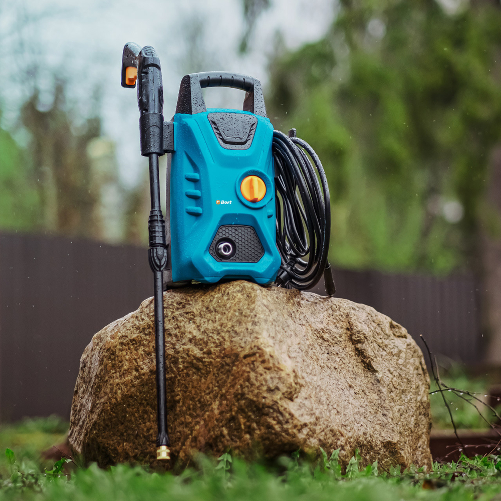 Мойка высокого давления BORT BHR-1700-Pro