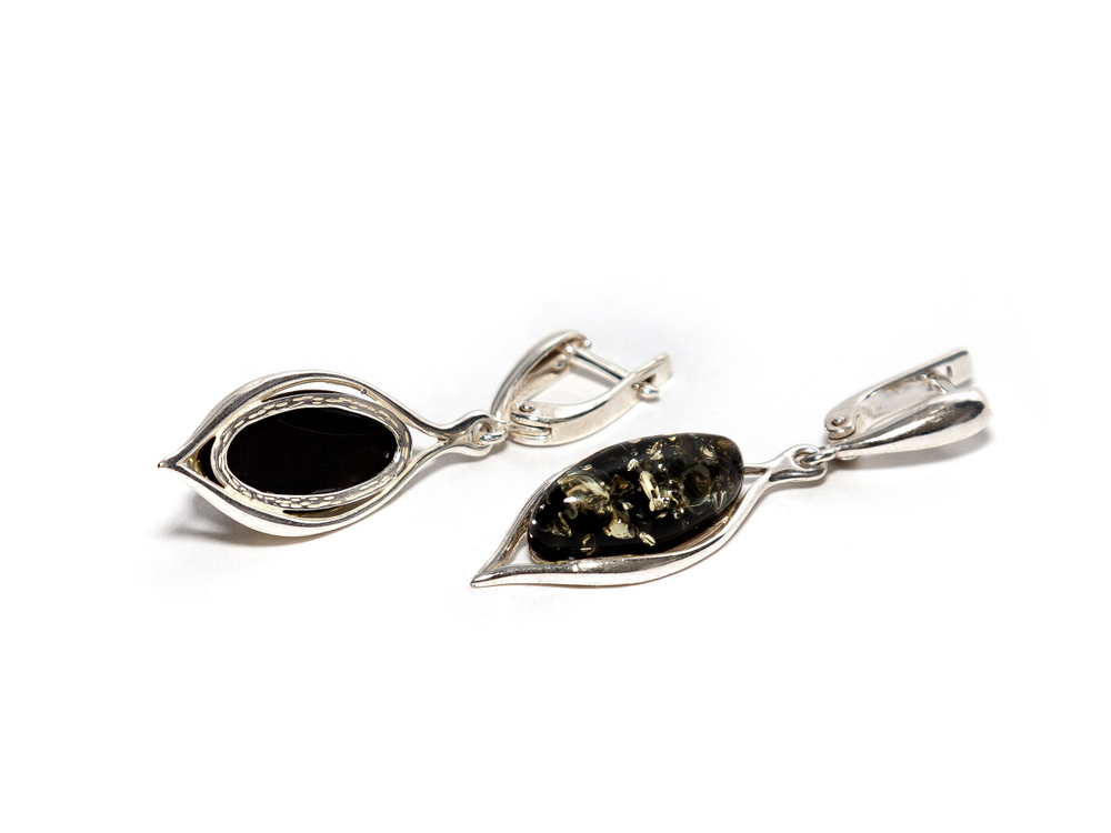 Серьги из серебра 925 с натуральным зеленым янтарем