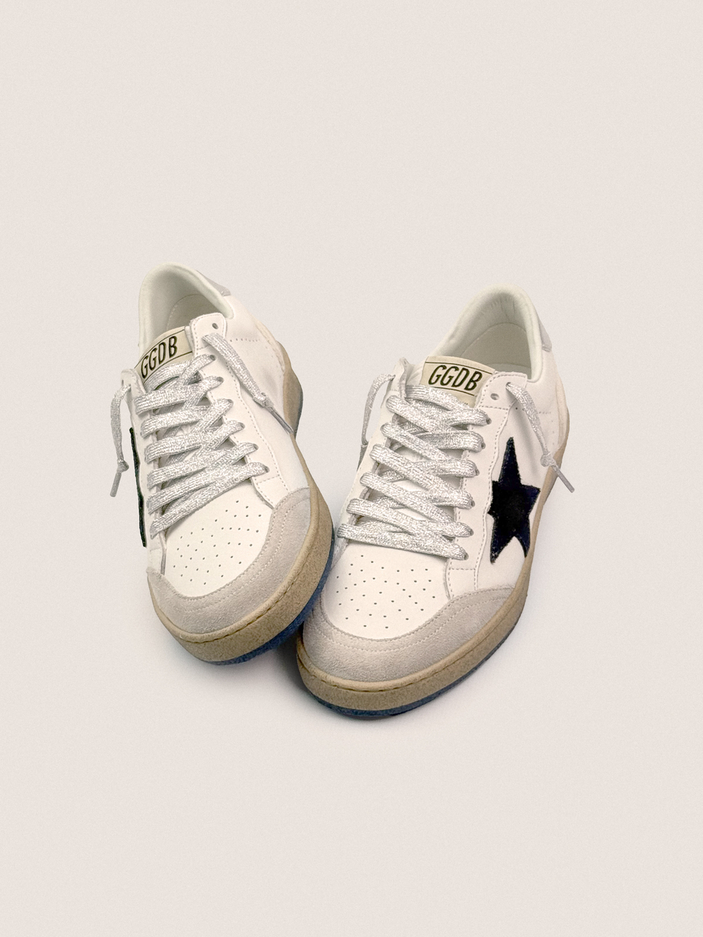 Ball Star in white leather with black star and heel tab
