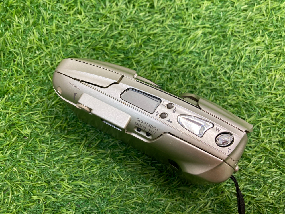 Olympus MJU II Zoom 80 Panorama