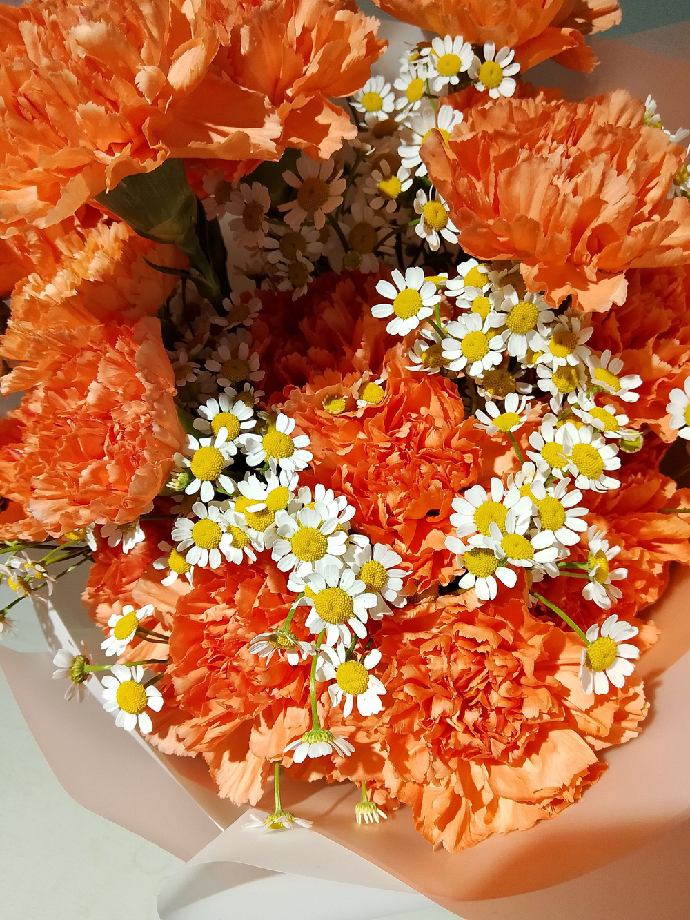 Букет из хризантем и альстромерии (С0033)