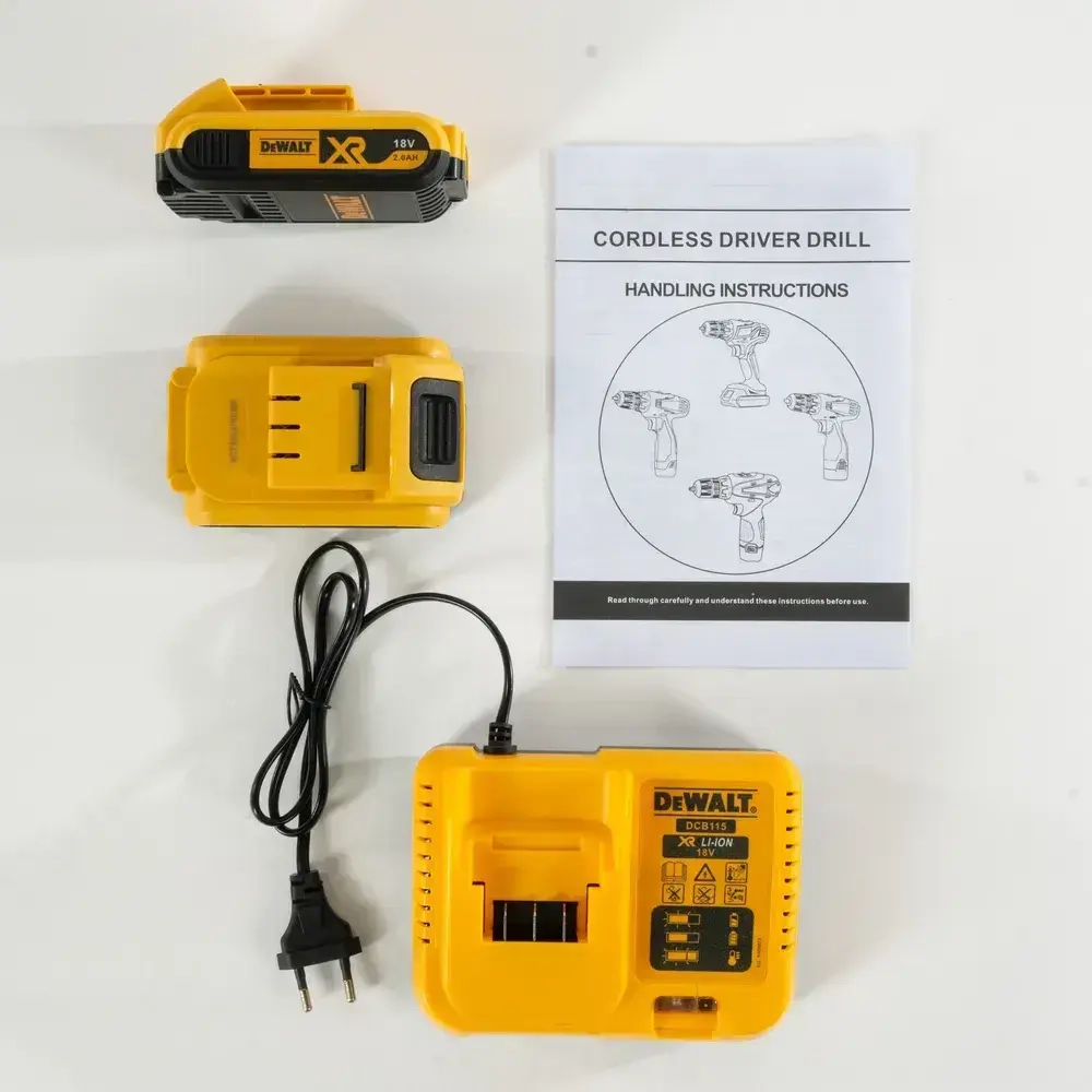 DeWalt Дрель-шуруповерт, 18 В, 60 Нм, 2 АКБ