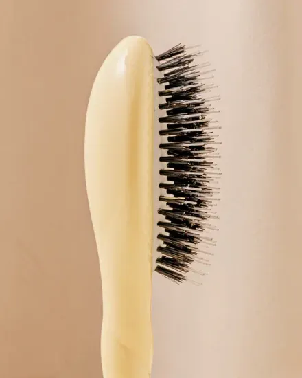 La Bonne Brosse N.02 The Essential Do It All Small Brush