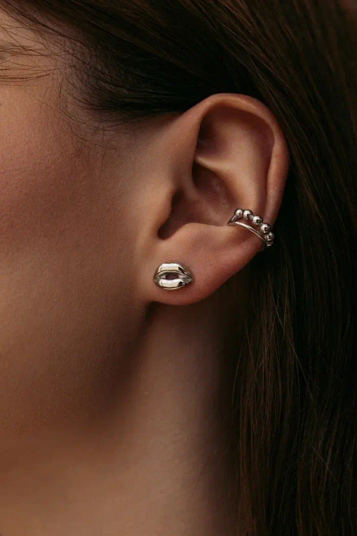 Серьги-пусеты "Губы"