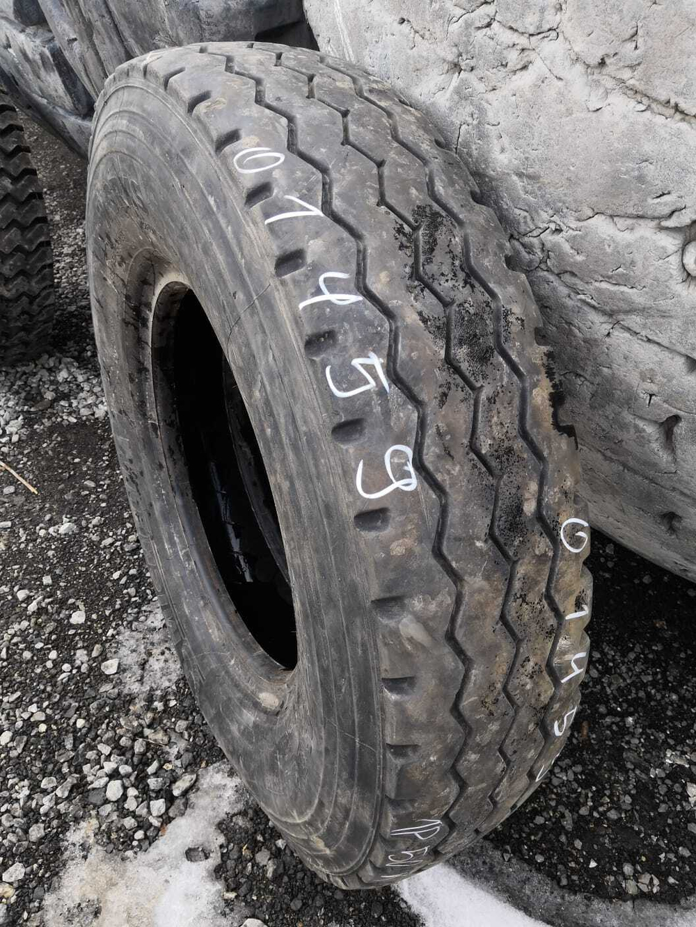 325/95R24 Michelin X WORKS шина б/у