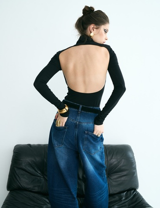 Водолазка NAKED с открытой спиной