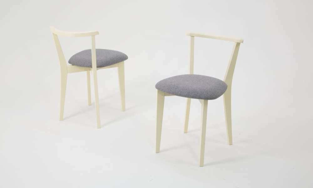 Стол Zip-mebel Сканди К 100 слоновая кость со стульями Франк слоновая кость рогожка серый