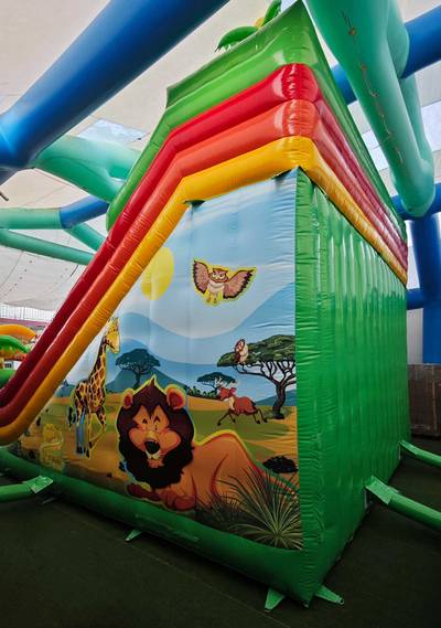 Коммерческий надувной батут «Мир Сафари», 14*7*7,5 м