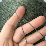 LINETTE PAILLETES - 80% лен, 20% п/а, микропайетки 2мм, ; 450м\100гр; цвет: зеленый/хаки меланжевый, пайетки серебро