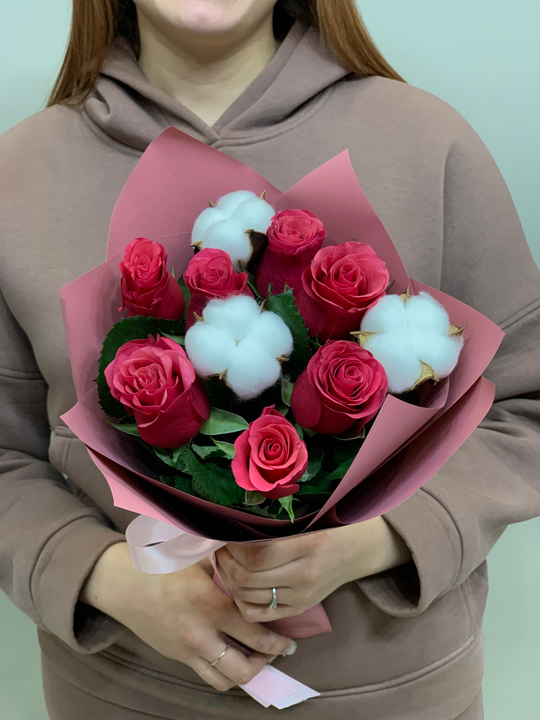 Доставка цветов в Новосибирске недорого, заказать цветы на дом | «Первый цветочный Новосибирск»