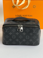 Несессер Louis Vuitton