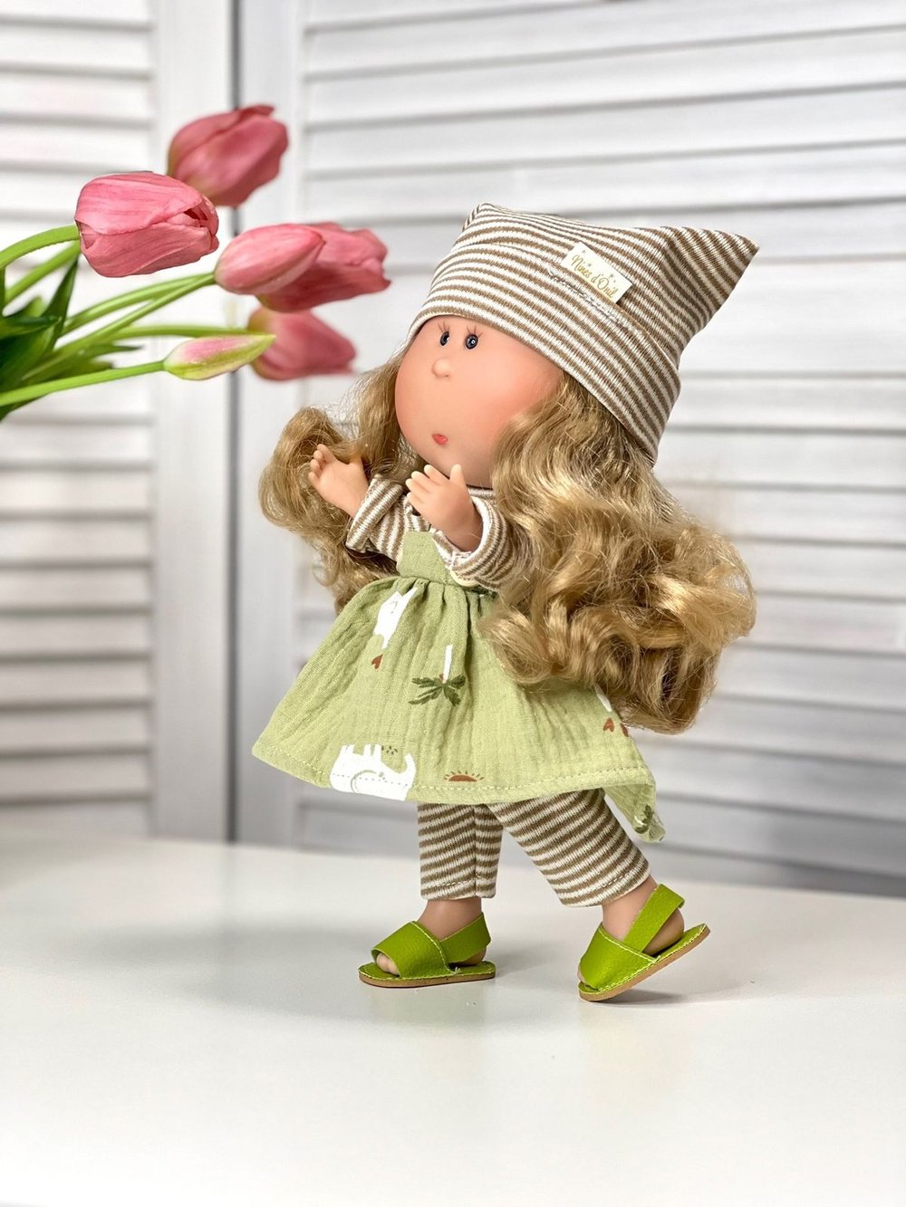 Кукла Nines виниловая 30см MIA (3432K)