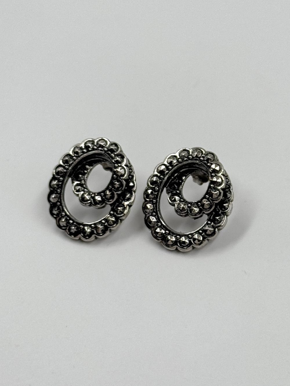 Серьги Завитки Avon
