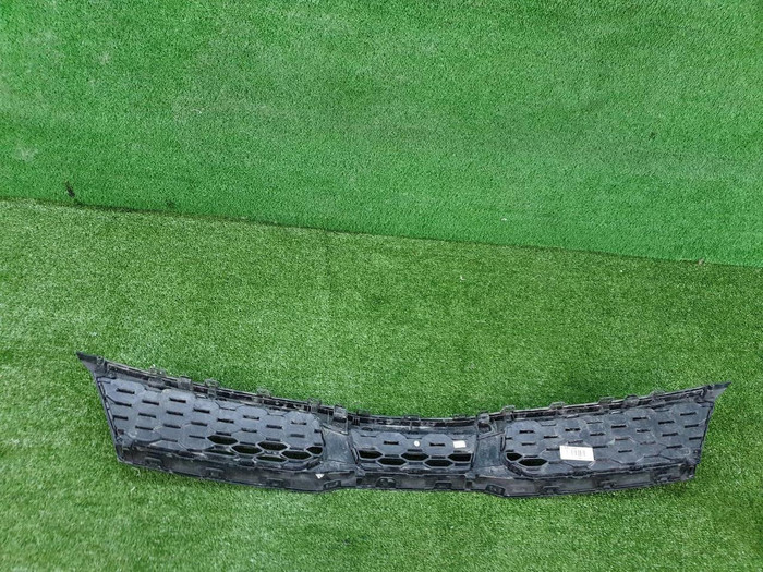 Решетка радиатора Kia Rio 4 X (2020-н.в.)