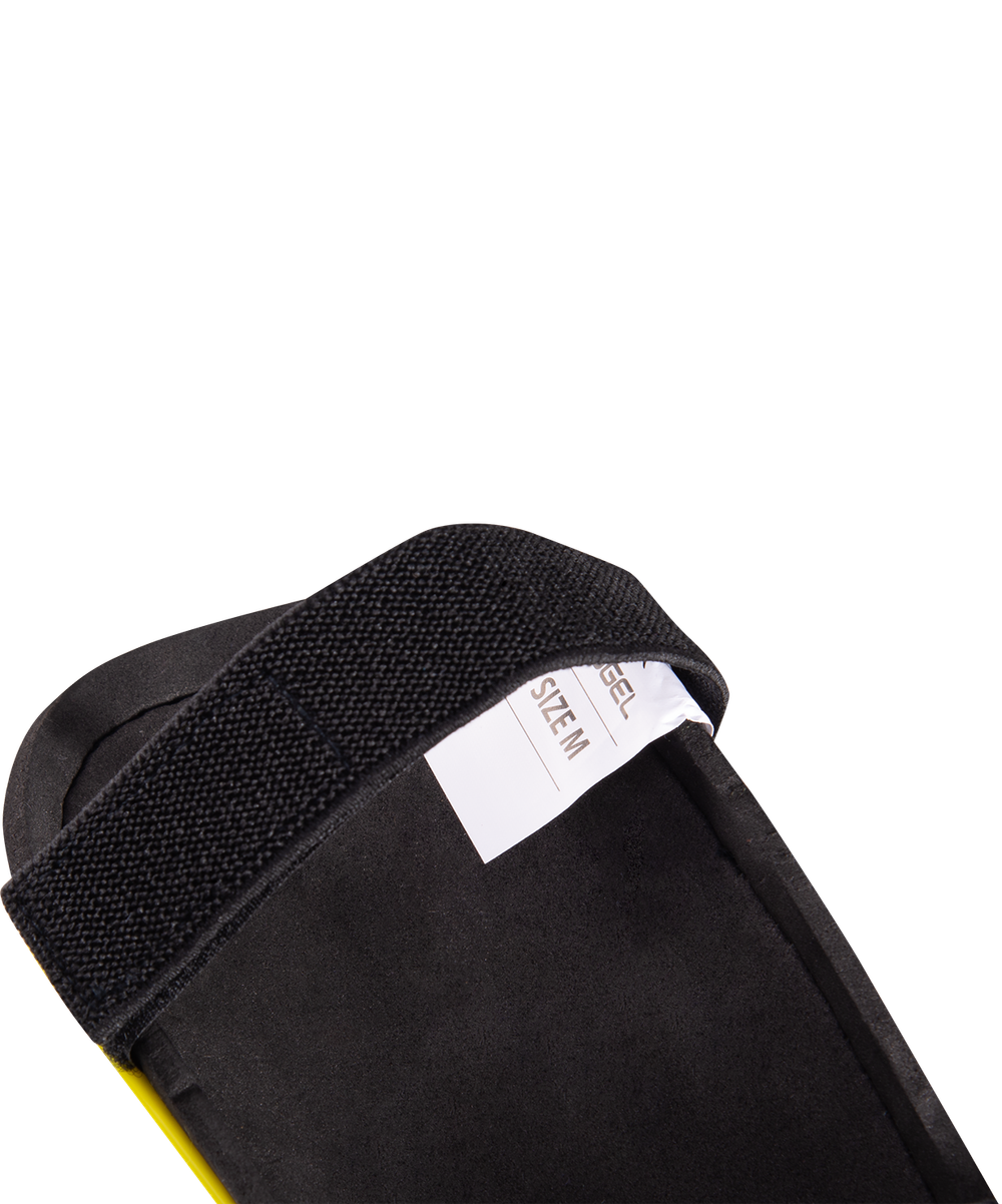 Щитки футбольные JA-201, черный