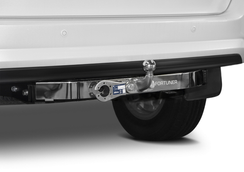 Фаркоп торцевой c электрикой Smart для Toyota Fortuner II поколение (кроме TRD) 2017-2020 2020-н.в., с нерж. накладкой, шар F, 1500/75 кг, F.5715.002