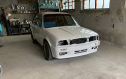 BMW E30 Mtech2 Передний бампер (Реплика "Стекловолокно")