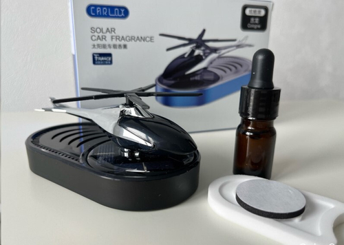 Ароматизатор на панель  ВЕРТОЛЕТ  CARLUX, на солнечной батарее, черный (P.R.C.)