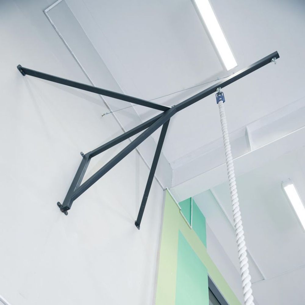 Консоль для канатов и шестов (графит), вынос 2 м