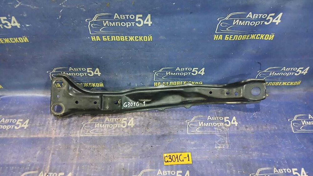 Балка передняя продольная DAIHATSU PYZAR 1997