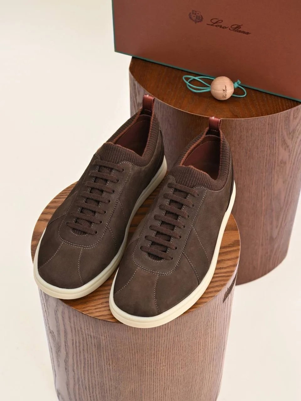 Коричневые кроссовки Loro Piana Soho 2.0 Walk