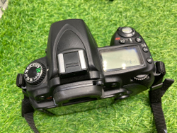 Nikon D90 (8000 кадров)