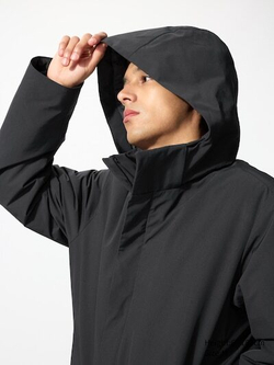 UNIQLO Гибридный переработанный пуховик, черный