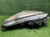 Фара левая Ford Kuga 2 (2016-2019) галоген