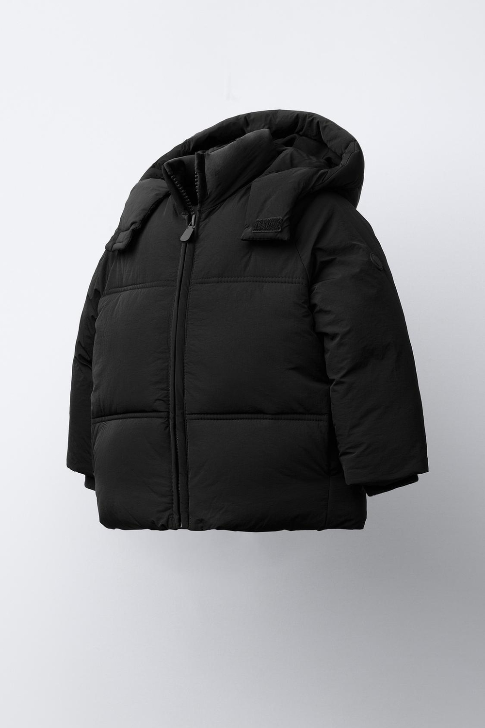 ZARA СТЕГАНАЯ КУРТКА С КАПЮШОНОМ WATER REPELLENT, ЧЕРНЫЙ