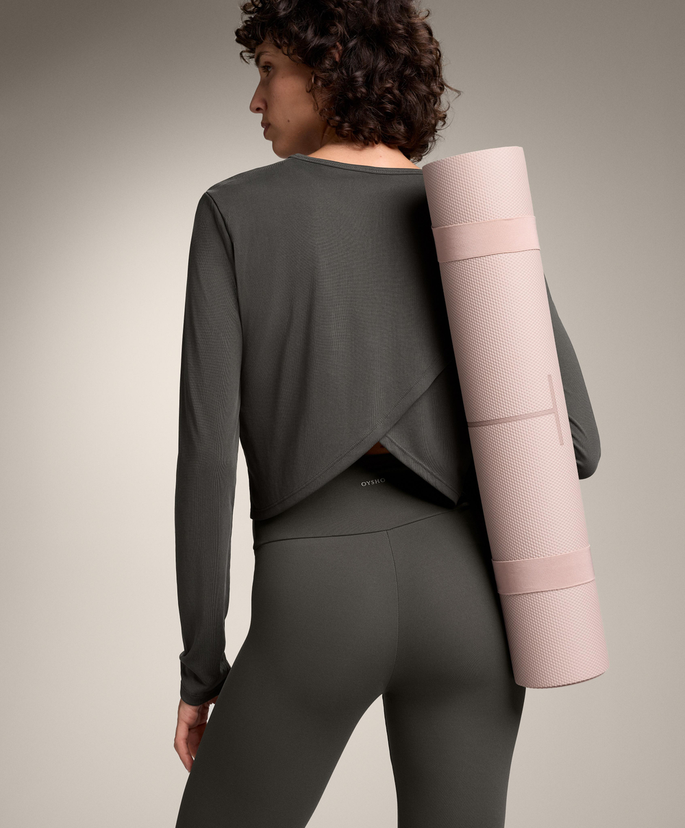 Oysho Укороченная футболка с перекрестной спинкой, антрацитовый