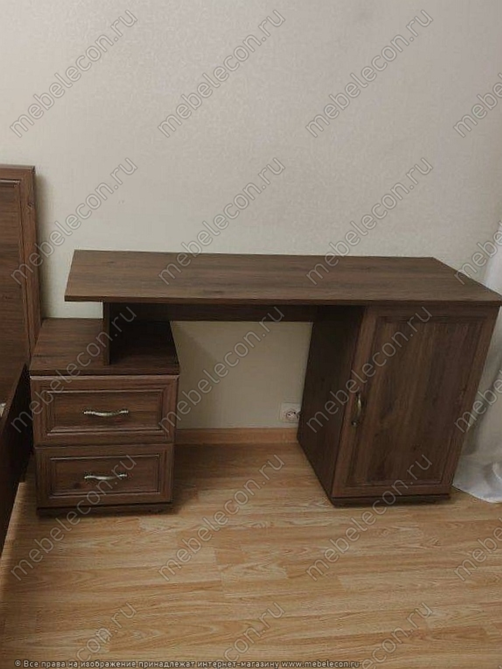 Стол туалетный СТ Классика орех