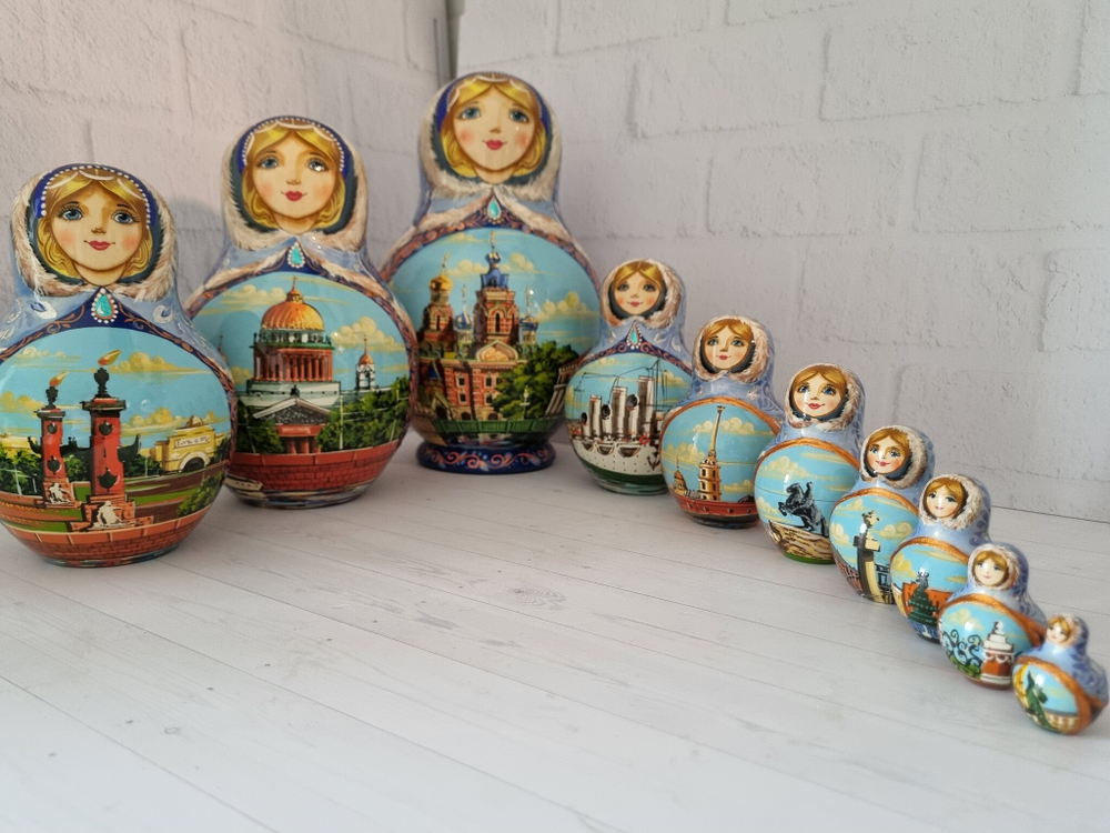 Матрешка 10 мест, Виды Санкт-Петербурга