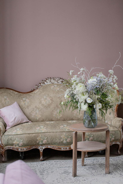 Интерьерный белый