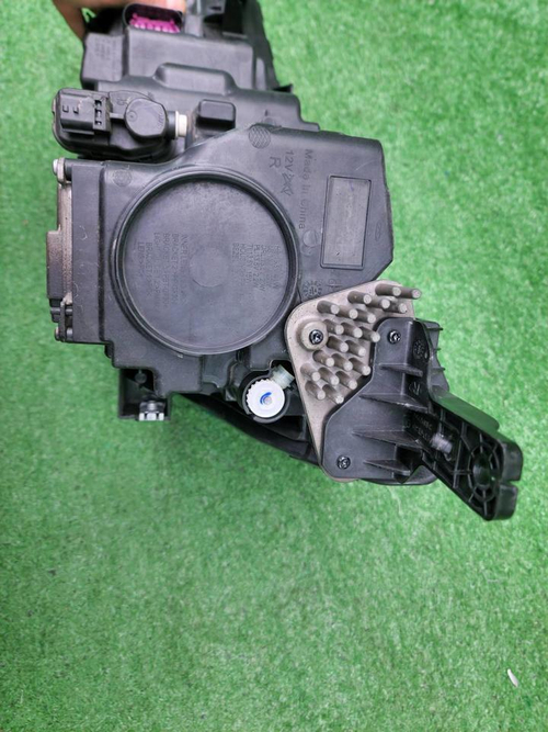 Фара правая Chery Tiggo 8 Pro Max (2022-н.в.) LED