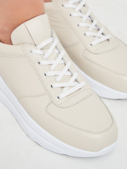 Кроссовки V2139